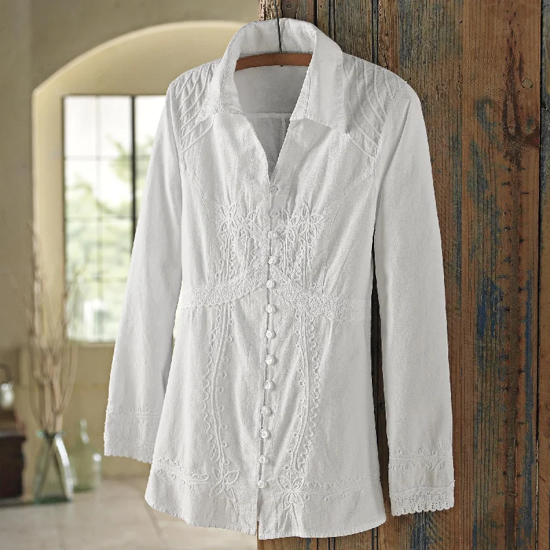 ---Lily of the Incas Lily of the Incas Button-front White Blouse