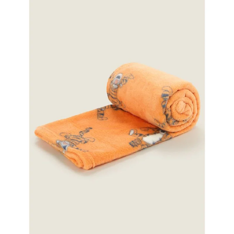 - Pet stroller can be taken on the planeGeorge Home Disney Tigger Orange Fleece Blanket